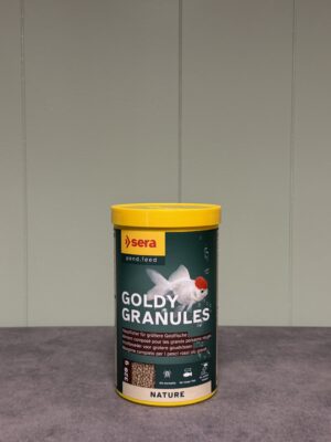 SERA Goldy Gran est un aliment complet en granulés flottants spécialement conçu pour les poissons rouges et les poissons d'eau froide. Sa formule équilibrée favorise la croissance, la vitalité, une digestion optimale et contribue à maintenir une excellente qualité d'eau dans l'aquarium ou le bassin.
